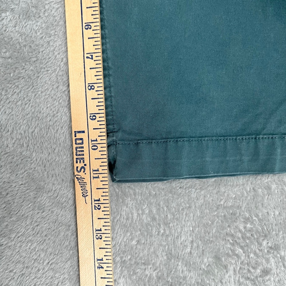 The North Face Men's Utility Cargo Shorts Size 36 Long Green Cotton Blend - Picture 10 of 11